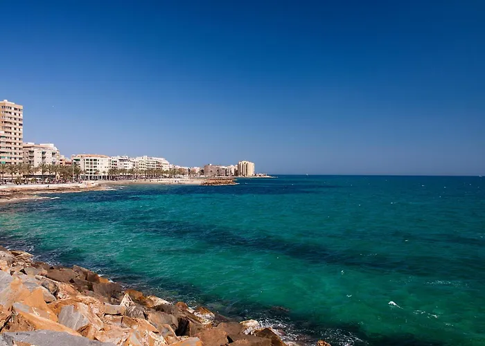 Nice Apartment On The Beach And City Centre